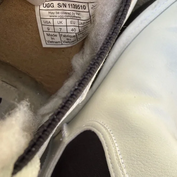 UGG NEUMEL PLATFORM WHITE CHELSEA BOOT - 9 - NIB ! 🥶❄️ - Picture 11 of 14
